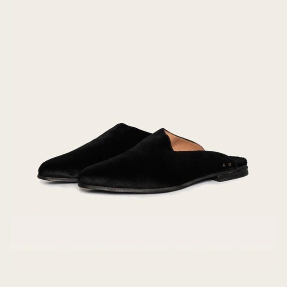 Savas The Letta Slipper in Black Calf Hair Size 37 - Picture 2 of 11